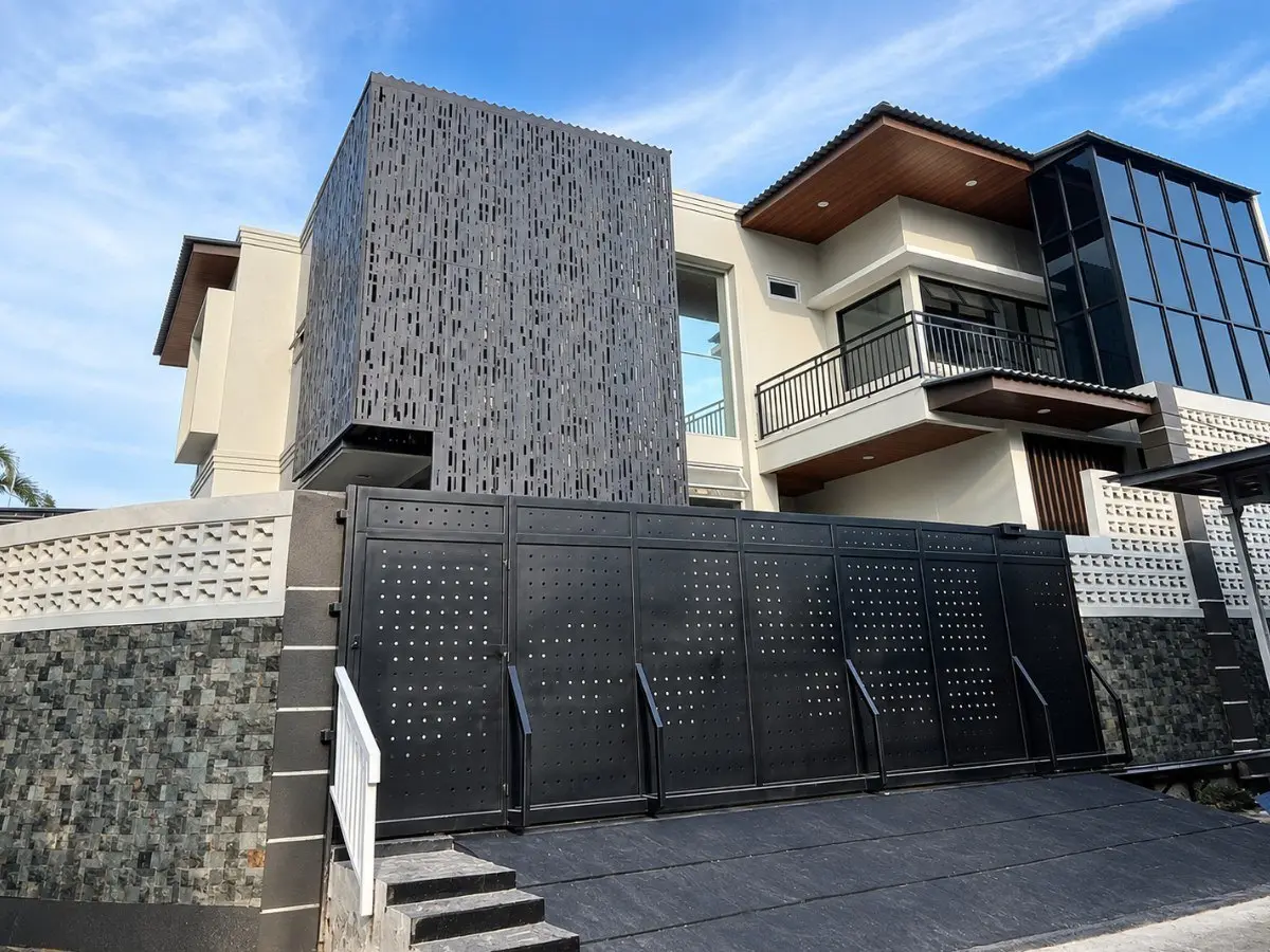 Fasad rumah, Jakarta Timur